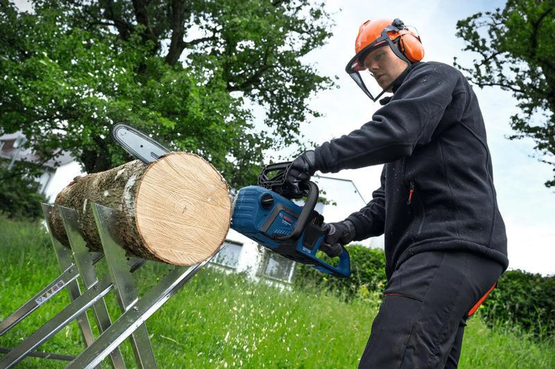 Akku-Kettensäge GKE 18V-40