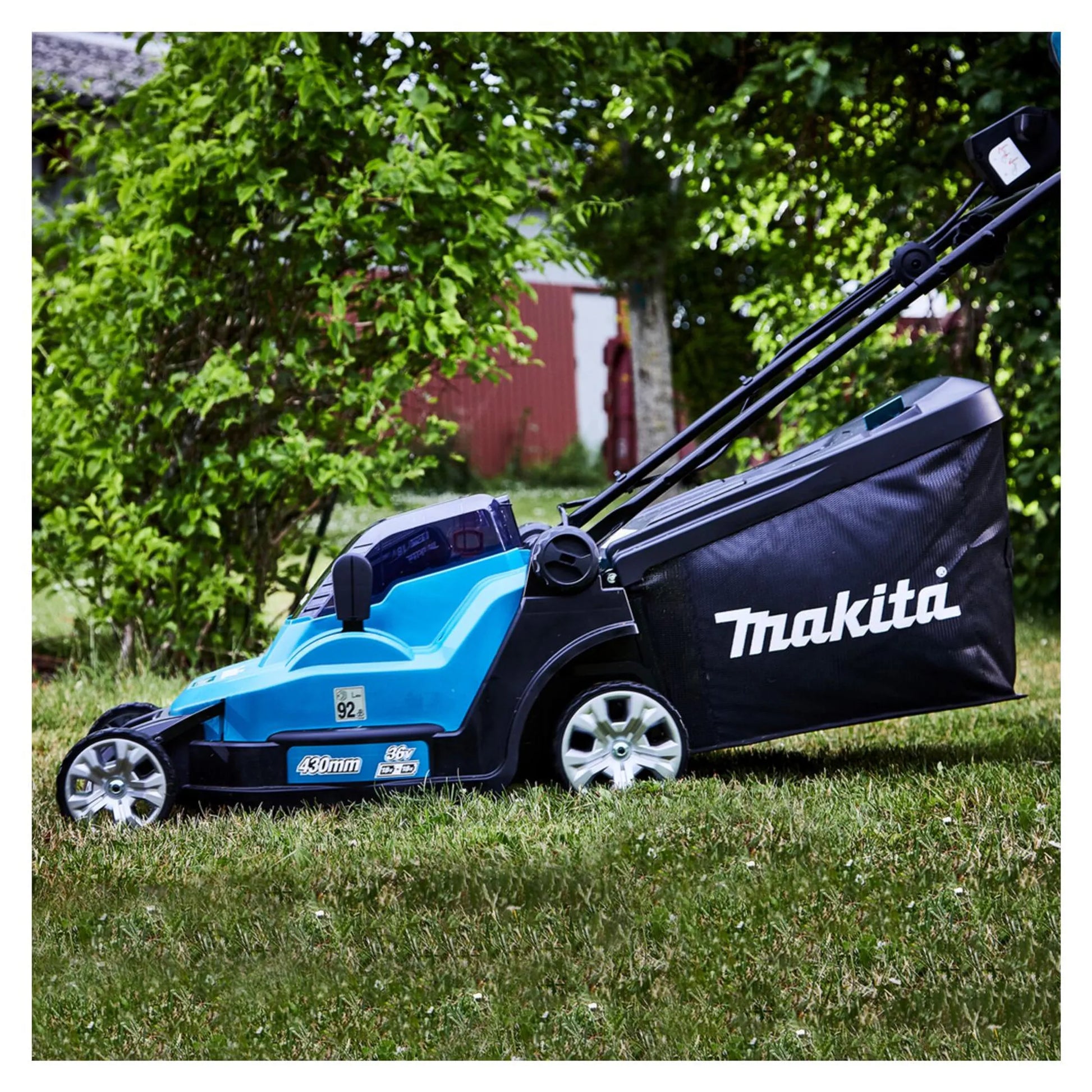 Makita DLM432Z Akku-Rasenmäher